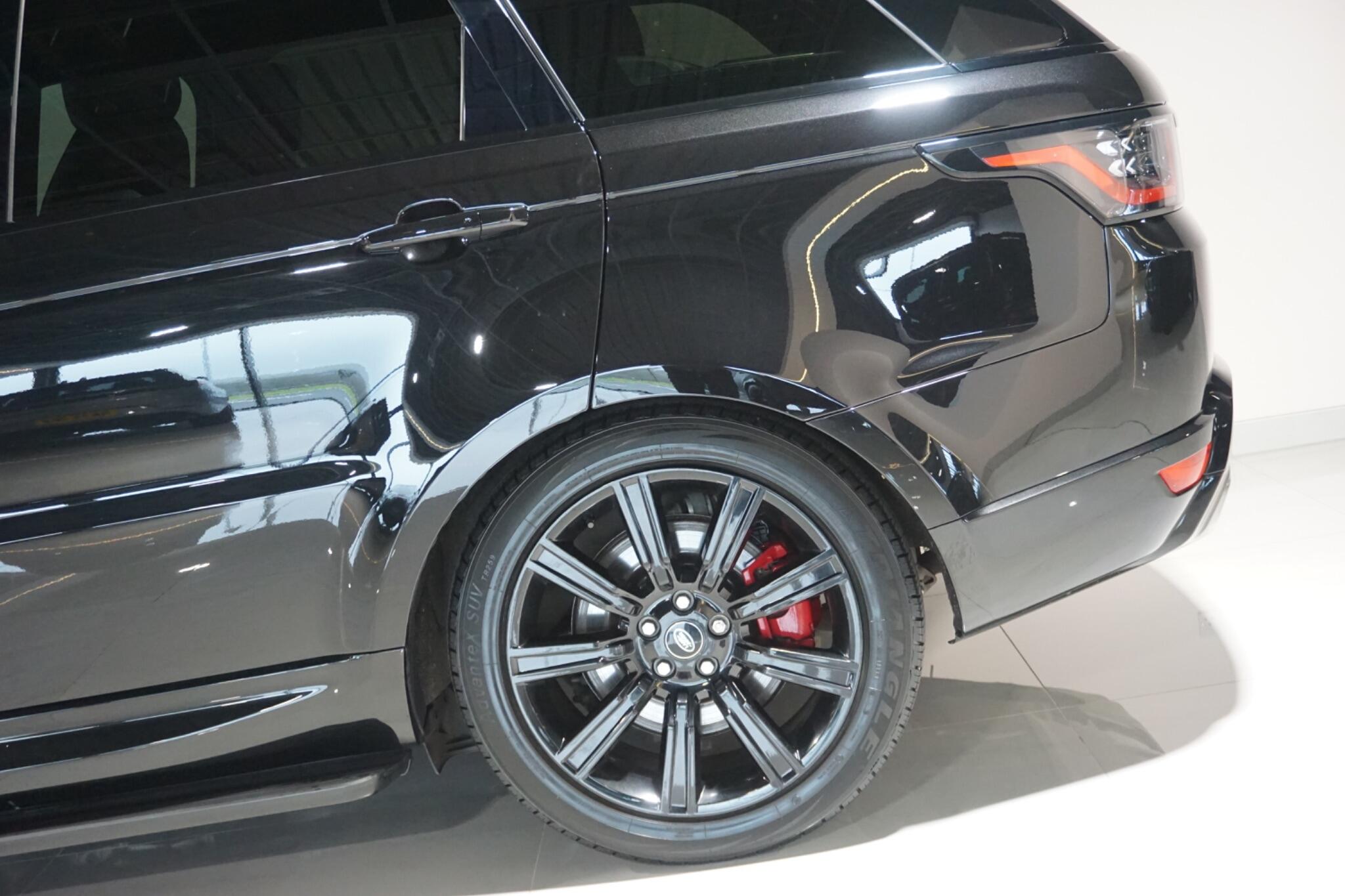 Land Rover Range Rover Sport 2.0 P400e 13.1kWh HSE Dynamic Black SUV 5dr Petrol Plug-in Hybrid Auto 4WD Euro 6 (s/s) (404 ps)